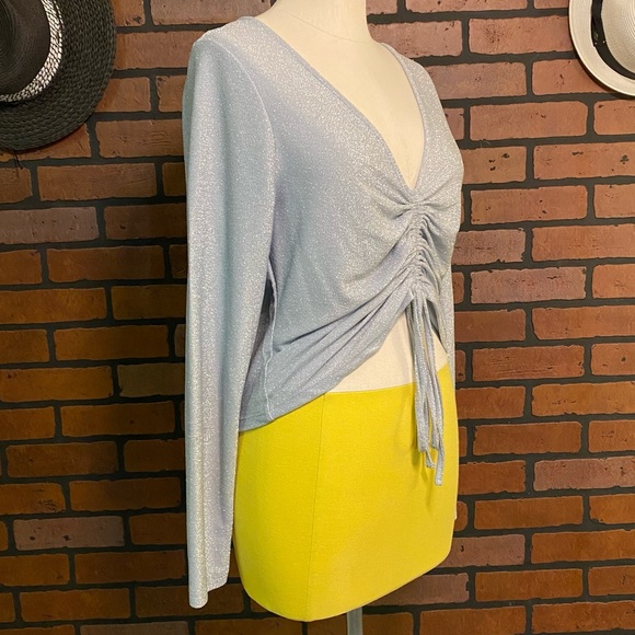 NWT Forever 21 Plus Baby Blue/Grey Shimmer Cropped Long Sleeve Top - Picture 6 of 11